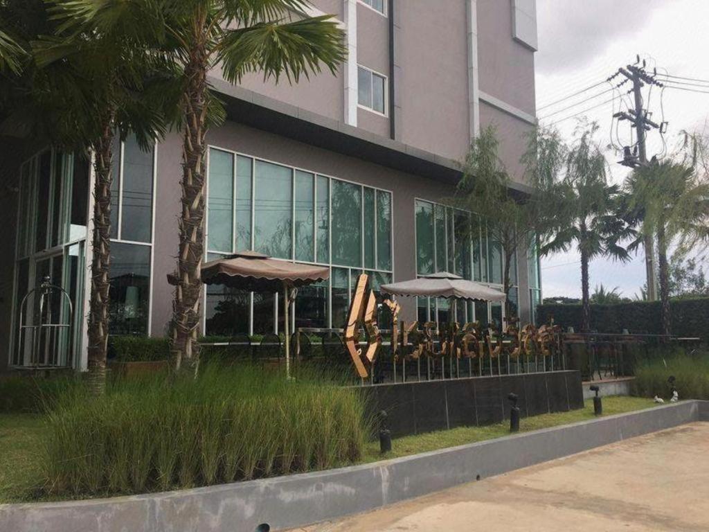 Chaisaeng Villa Sing Buri Exterior photo