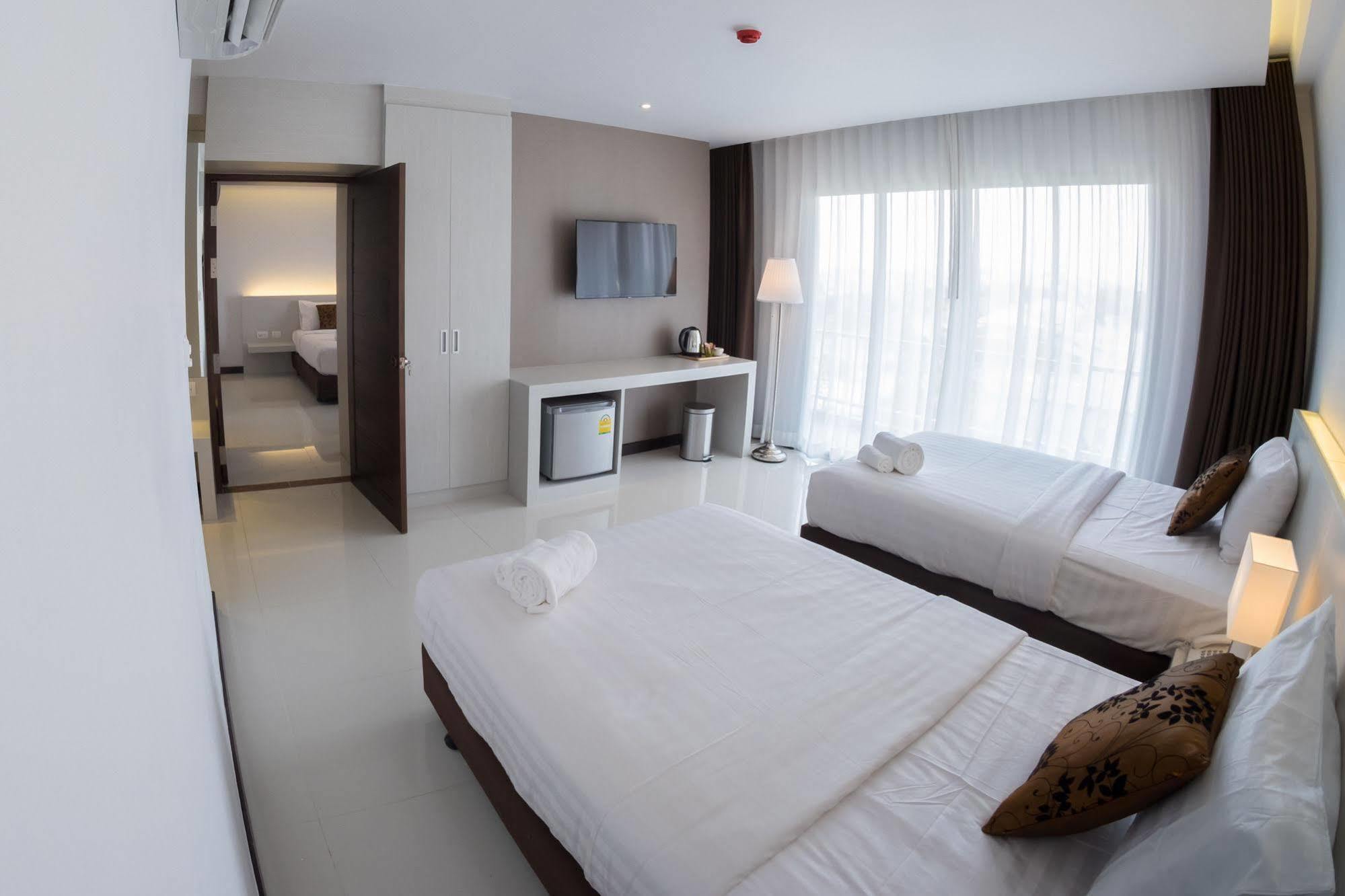 Chaisaeng Villa Sing Buri Exterior photo